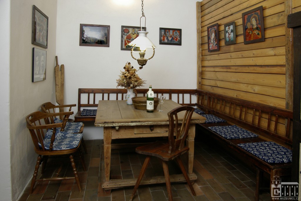 VLASTIVĚDNÉ MUZEUM A GALERIE V ČESKÉ LÍPĚ