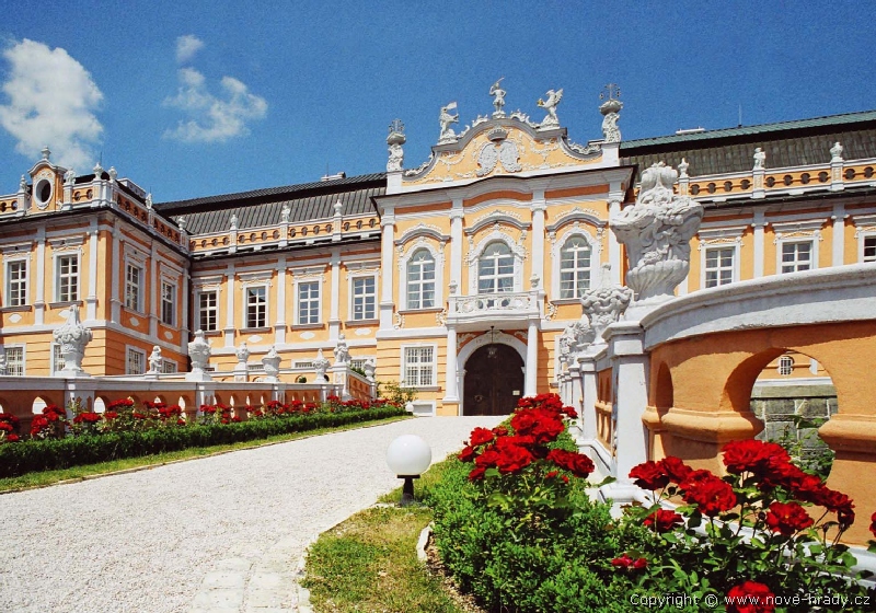 ZÁMEK NOVÉ HRADY