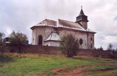 KOSTEL V CNOVCI