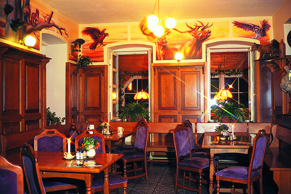 HOTEL SNĚŽNÍK V JÍLOVÉM U DĚČÍNA