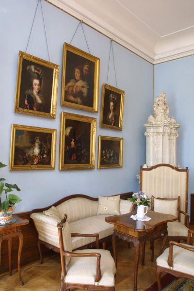 Dámský salon