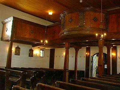 KOSTEL SV. PETRA A PAVLA V HNĚVOŠICÍCH