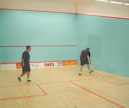 SQUASH & SPINNING ARENA V LIBERCI